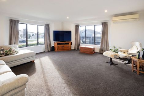 Photo of property in 6 Santiago Place, Flagstaff, Hamilton, 3210