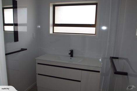 Photo of property in 1/481 Saint Aubyn Street, Moturoa, New Plymouth, 4310