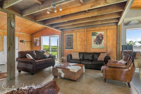 Photo of property in 35 Minnie Casey Rise, Matakohe, 0593