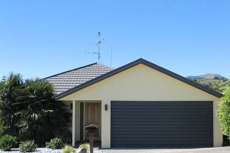 Photo of property in 14 Avonbank Place, Marybank, Nelson, 7010