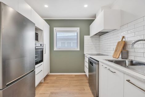 Photo of property in 15 Barry Avenue, Whakatane, 3120