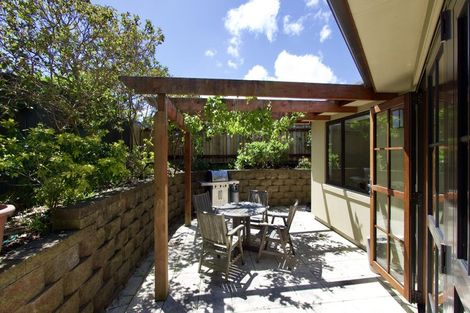 Photo of property in 15a Tennyson Street, Petone, Lower Hutt, 5012