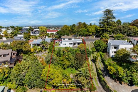 Photo of property in 63 Napier Terrace, Hospital Hill, Napier, 4110