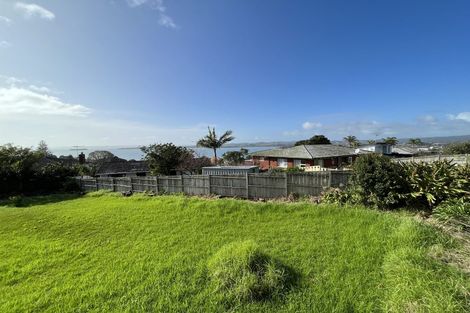 Photo of property in 15 View Road, Shelly Park, Auckland, 2014