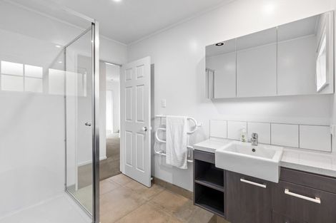 Photo of property in 2b Layton Road, Manly, Whangaparaoa, 0930