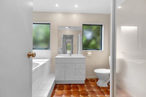 Photo of property in 2 Grasmere Way, Bethlehem, Tauranga, 3110