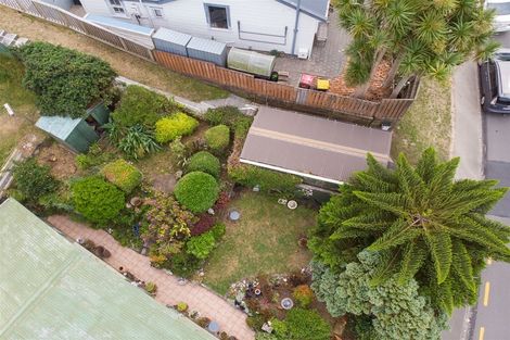 Photo of property in 43 Bassett Road, Johnsonville, Wellington, 6037