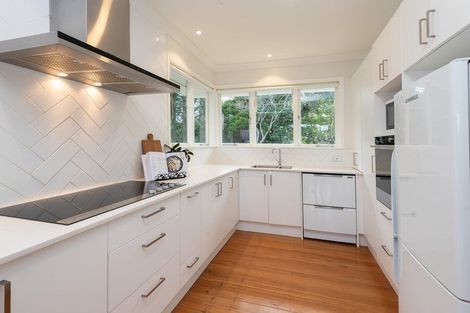 Photo of property in 1/12 Howe Street, Howick, Auckland, 2014