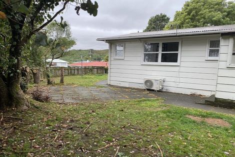 Photo of property in 130 Sievers Grove, Cannons Creek, Porirua, 5024