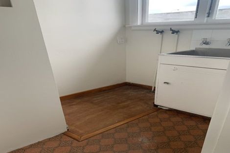 Photo of property in 52-52c Keith Street, Roslyn, Palmerston North, 4414