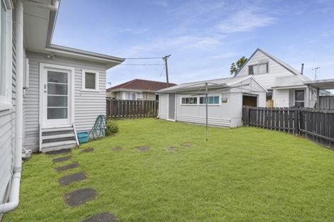 Photo of property in 35 Primrose Street, Frankton, Hamilton, 3204