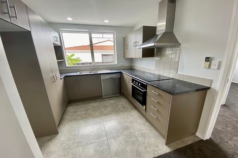 Photo of property in 27a Doment Crescent, Orewa, 0931