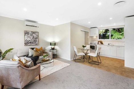 Photo of property in 1/26 Rewi Street, Torbay, Auckland, 0630