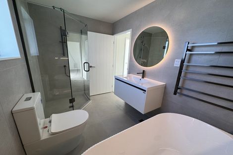 Photo of property in 6b Law Street, Torbay, Auckland, 0630