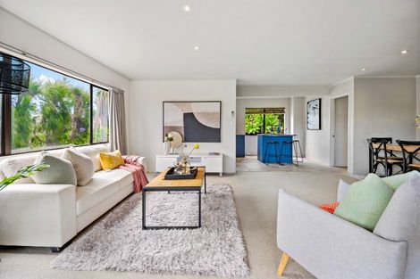 Photo of property in 85 Evelyn Road, Cockle Bay, Auckland, 2014