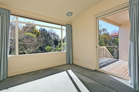 Photo of property in 3 Busby Place, Havelock North, 4130