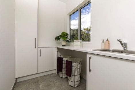 Photo of property in 48a George Street, Riverhead, 0820