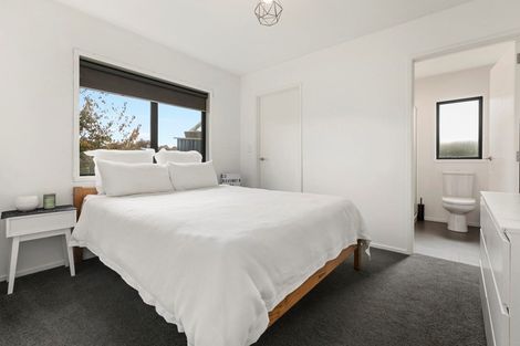 Photo of property in 83 Stableford Drive, Pyes Pa, Tauranga, 3112