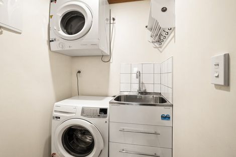 Photo of property in 24 Roseness Street, Palmerston, 9430