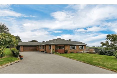 Photo of property in 125 Alf Access Road, Helensville, 0875