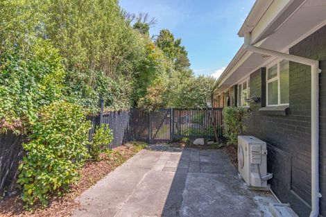 Photo of property in 2/19 Hewitts Road, Merivale, Christchurch, 8014