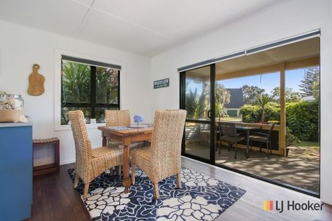 Photo of property in 50 Hillview Road, Waihi Beach, 3611