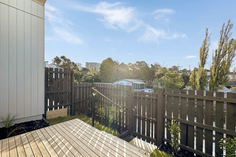 Photo of property in 8/27 Glenorchy Street, Glen Eden, Auckland, 0602