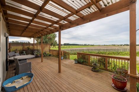 Photo of property in 229 Waihao Back Road, Waimate, 7979