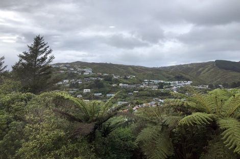 Photo of property in 81a Thurleigh Grove, Karori, Wellington, 6012