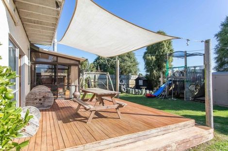 Photo of property in 1 Highfield Avenue, Dunsandel, 7682