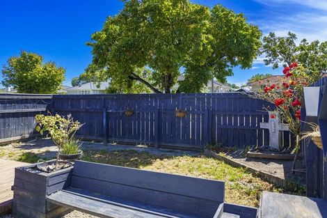 Photo of property in 27 Tasman Street, Havelock North, 4130