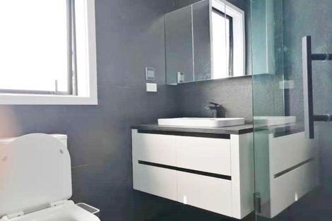 Photo of property in 6 Newport Place, Forrest Hill, Auckland, 0620