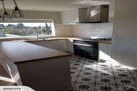 Photo of property in 56 Highgrove Place, Bethlehem, Tauranga, 3110