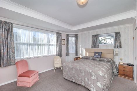 Photo of property in 15 Duke Street, Levin, 5510