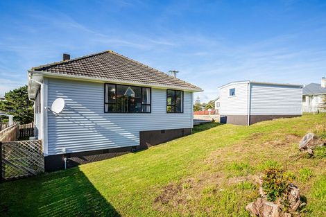 Photo of property in 1 Stephen Street, Johnsonville, Wellington, 6037