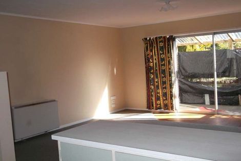 Photo of property in 98 Taharepa Road, Hilltop, Taupo, 3330