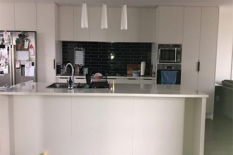 Photo of property in 148 Hobsonville Road, Hobsonville, Auckland, 0618