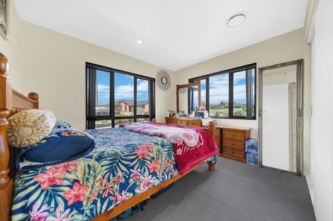 Photo of property in 2 Harry Richards Way, Pokeno, 2402