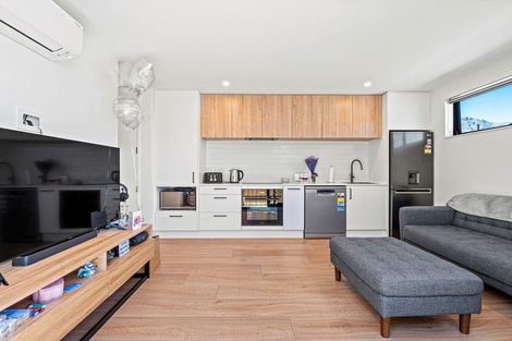 Photo of property in 18 Plough Street, Jacks Point, 9371