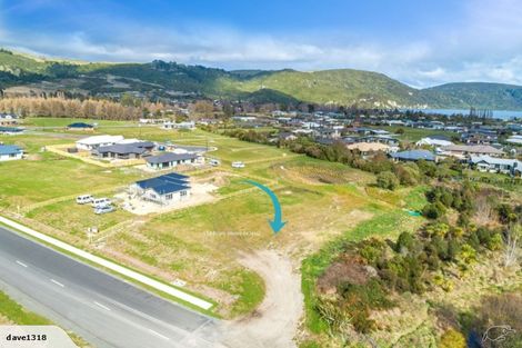 Photo of property in 15 Kahikatea Drive, Kinloch, Taupo, 3377