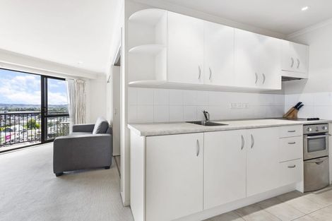 Photo of property in The Rennaissance, 11g/18 Ronwood Avenue, Manukau, Auckland, 2104