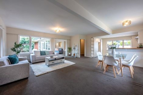 Photo of property in 147 Wairakei Road, Bryndwr, Christchurch, 8053