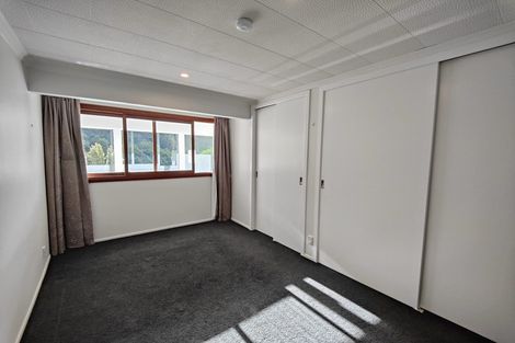 Photo of property in 183 South Karori Road, Karori, Wellington, 6012