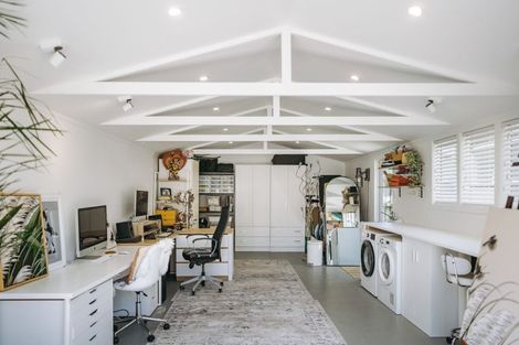 Photo of property in 15 Tutchen Avenue, Raglan, 3225