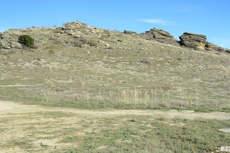 Photo of property in 355 Lakefront Terrace, Northburn, Cromwell, 9383