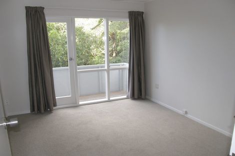 Photo of property in 11 Hereford Street, Wilton, Wellington, 6012