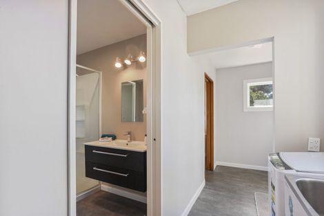 Photo of property in 29 Stalkers Road, Woodend Beach, Woodend, 7691