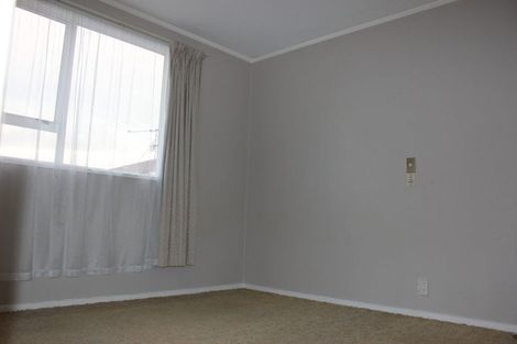 Photo of property in 5b Reese Jones Grove, Maungaraki, Lower Hutt, 5010