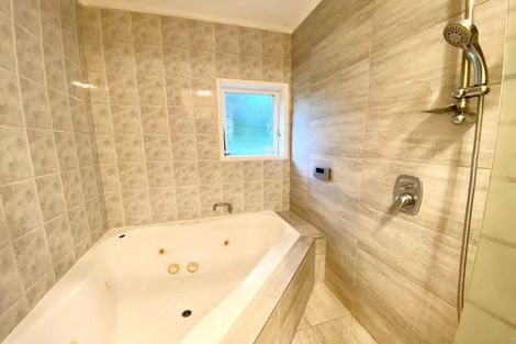 Photo of property in 31 Routley Drive, Glen Eden, Auckland, 0602