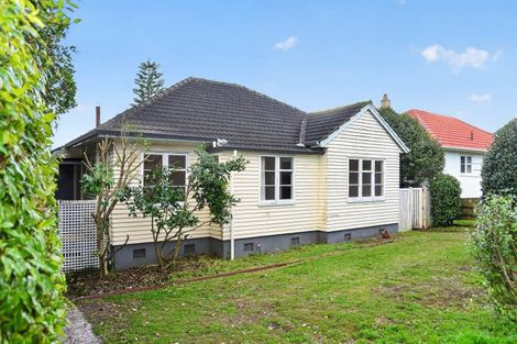 Photo of property in 25 Bledisloe Terrace, Hamilton East, Hamilton, 3216